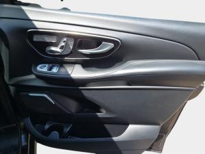 Mercedes-Benz V-Class V300d Exclusive - Image 21