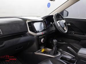 Mahindra XUV300 1.5TD W8 - Image 7
