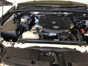 Toyota Hilux 2.8GD-6 double cab Legend auto - Image 11