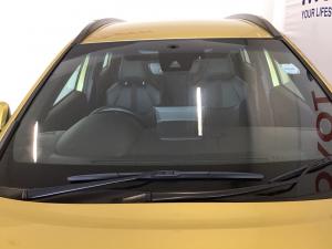 Toyota Corolla Cross 1.8 HEV XR - Image 9