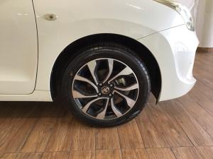 Toyota Starlet 1.4 XS auto - Image 9