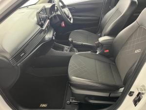 Hyundai i20 1.2 Premium - Image 7