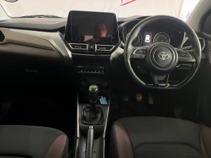 Toyota Starlet Cross 1.5 XR manual - Image 6