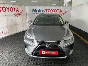 Lexus NX 300 EX - Image 4