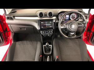 Suzuki Swift 1.2 GLX manual - Image 6