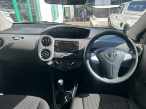 Toyota Etios sedan 1.5 Sprint - Image 6