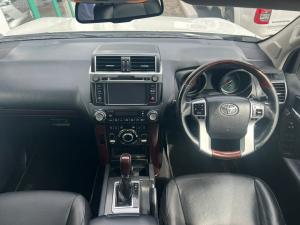 Toyota Land Cruiser Prado 3.0DT VX - Image 6