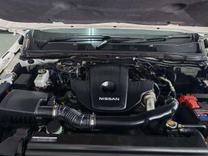 Nissan Navara 2.5DDTI SE Plus automatic D/C - Image 20