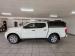 Nissan Navara 2.5DDTI SE Plus automatic D/C - Thumbnail 2