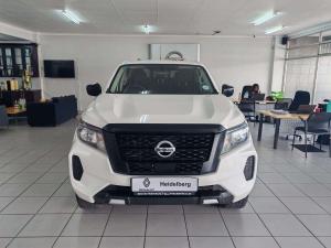 Nissan Navara 2.5DDTI SE Plus automatic D/C - Image 3