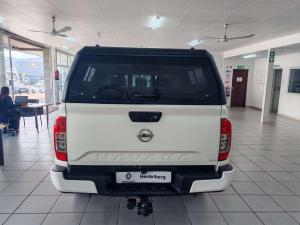 Nissan Navara 2.5DDTI SE Plus automatic D/C - Image 5