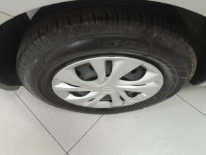 Suzuki Swift 1.2 GL - Image 10
