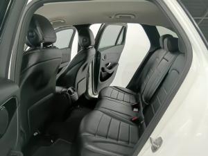Mercedes-Benz GLC GLC220d 4Matic - Image 8