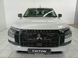 Mitsubishi Triton 2.4DI-D double cab GLS 4x4 auto - Image 2