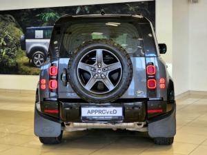 Land Rover Defender 110 D300 X-Dynamic HSE - Image 7