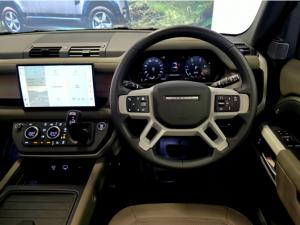 Land Rover Defender 90 D300 X-Dynamic HSE - Image 14