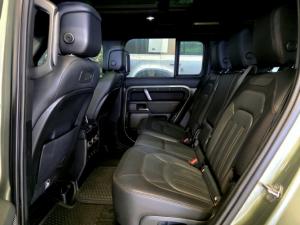Land Rover Defender 110 D300 X-Dynamic HSE - Image 16