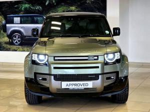 Land Rover Defender 110 D300 X-Dynamic HSE - Image 6