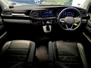 Volkswagen Caravelle 2.0BiTDI Highline 4Motion - Image 14