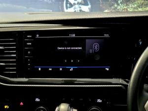 Volkswagen Caravelle 2.0BiTDI Highline 4Motion - Image 20
