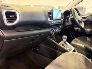 Hyundai Venue 1.0T Fluid auto - Image 10