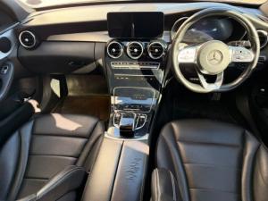Mercedes-Benz C-Class C200 - Image 7