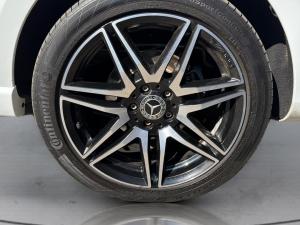 Mercedes-Benz V-Class V300d Exclusive - Image 5