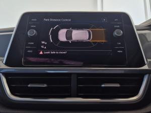 Volkswagen T-Roc 2.0TSI 4Motion Design - Image 15