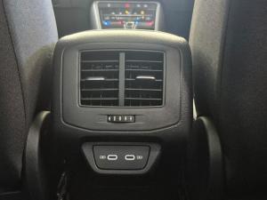 Volkswagen T-Roc 2.0TSI 4Motion Design - Image 19