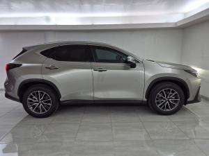 Lexus NX 350h EX - Image 16