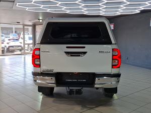 Toyota Hilux 2.8GD-6 double cab Raider auto - Image 5
