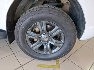 Toyota Hilux 2.8GD-6 double cab Raider auto - Image 15