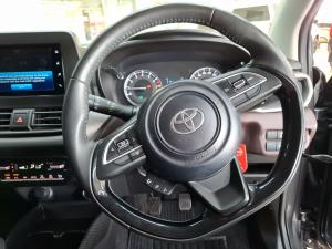 Toyota Starlet Cross 1.5 XS manual - Image 8