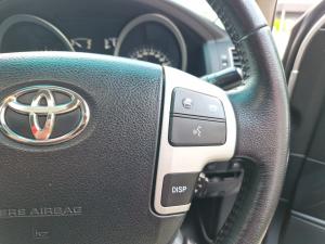 Toyota Land Cruiser 200 4.5D-4D V8 VX - Image 10