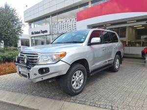 Toyota Land Cruiser 200 4.5D-4D V8 VX - Image 20