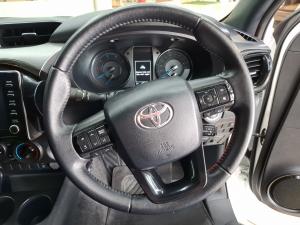 Toyota Hilux 2.8GD-6 Xtra cab 4x4 Legend auto - Image 8