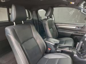 Toyota Hilux 2.8GD-6 Xtra cab 4x4 Legend auto - Image 12