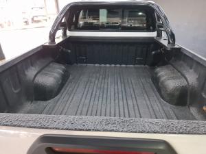 Toyota Hilux 2.8GD-6 Xtra cab 4x4 Legend auto - Image 14