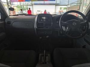 Nissan Hardbody NP300 2.5 TDi 4X4D/C - Image 7