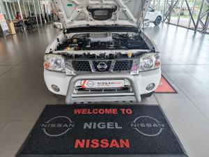 Nissan Hardbody NP300 2.5 TDi 4X4D/C - Image 9