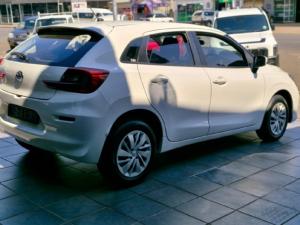 Toyota Starlet 1.5 Xi - Image 6