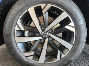 Volkswagen Polo hatch 1.0TSI Life auto - Image 9