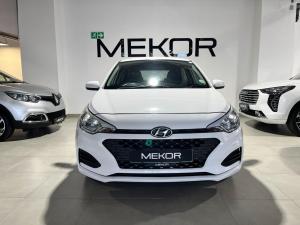 Hyundai i20 1.4 Motion auto - Image 2