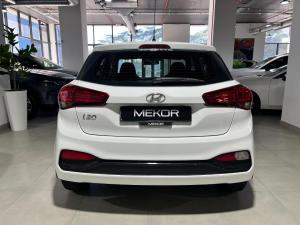 Hyundai i20 1.4 Motion auto - Image 5
