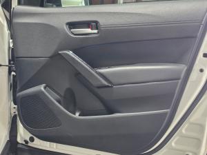 Toyota Corolla Cross 1.8 GR-Sport - Image 25