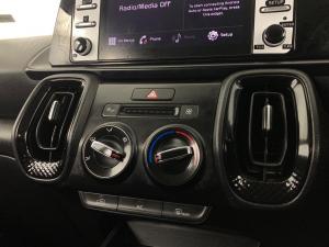 Hyundai Venue 1.0 Tgdi Fluid DCT - Image 12