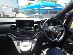 Mercedes-Benz V-Class V300d Avantgarde AMG Line - Image 18