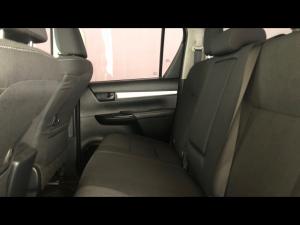 Toyota Hilux 2.4GD-6 double cab 4x4 Raider auto - Image 11