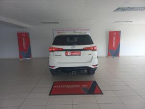 Toyota Fortuner 2.4GD-6 4x4 - Image 5