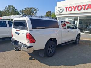 Toyota Hilux 2.4GD-6 Xtra cab Raider auto - Image 2